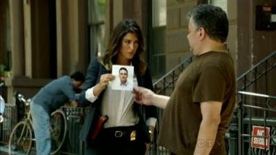S02E01