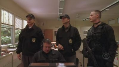 S03E18