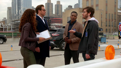 S01E10